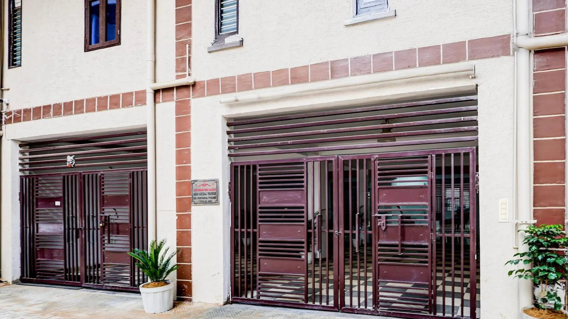 Super Hotel O Divine Stay Gurgaon